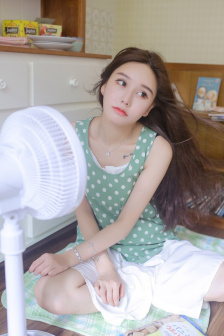 下面黑了怎么变回粉色呢